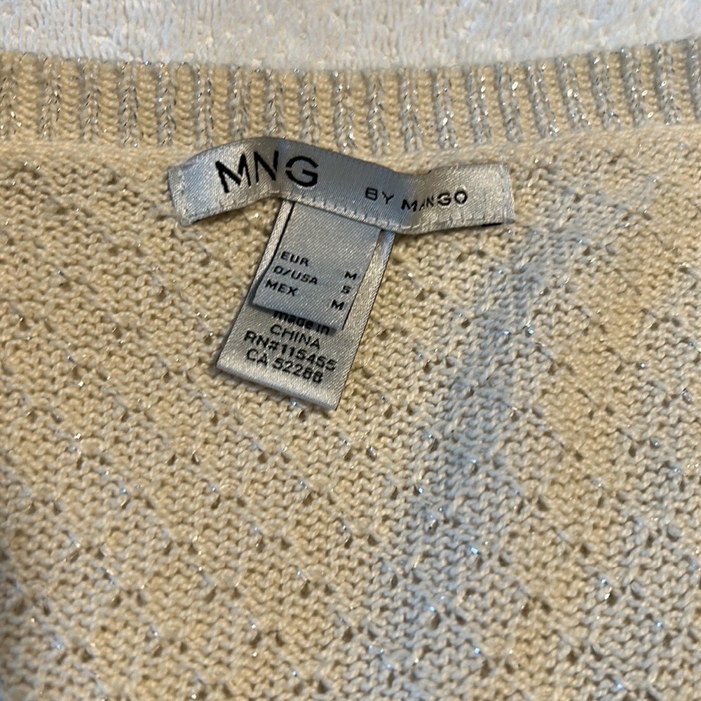 Cardigan - Picture 3 of 4